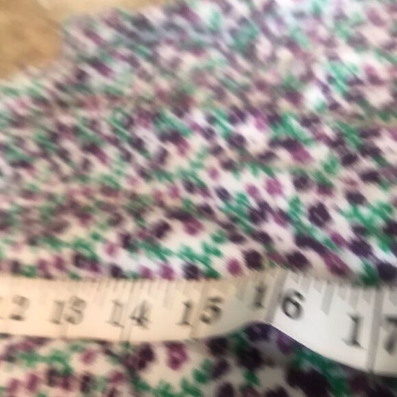 Wet Seal Large Purple White Floral Sweater - Picture 4 of 9